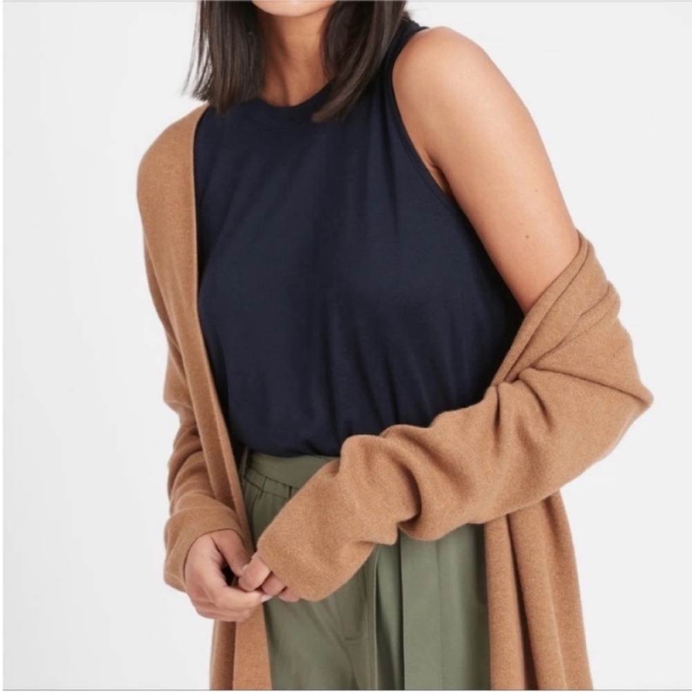 Banana Republic sleeveless top